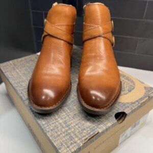 Born Ozark Bown Size 8 / 39 Medium Boots